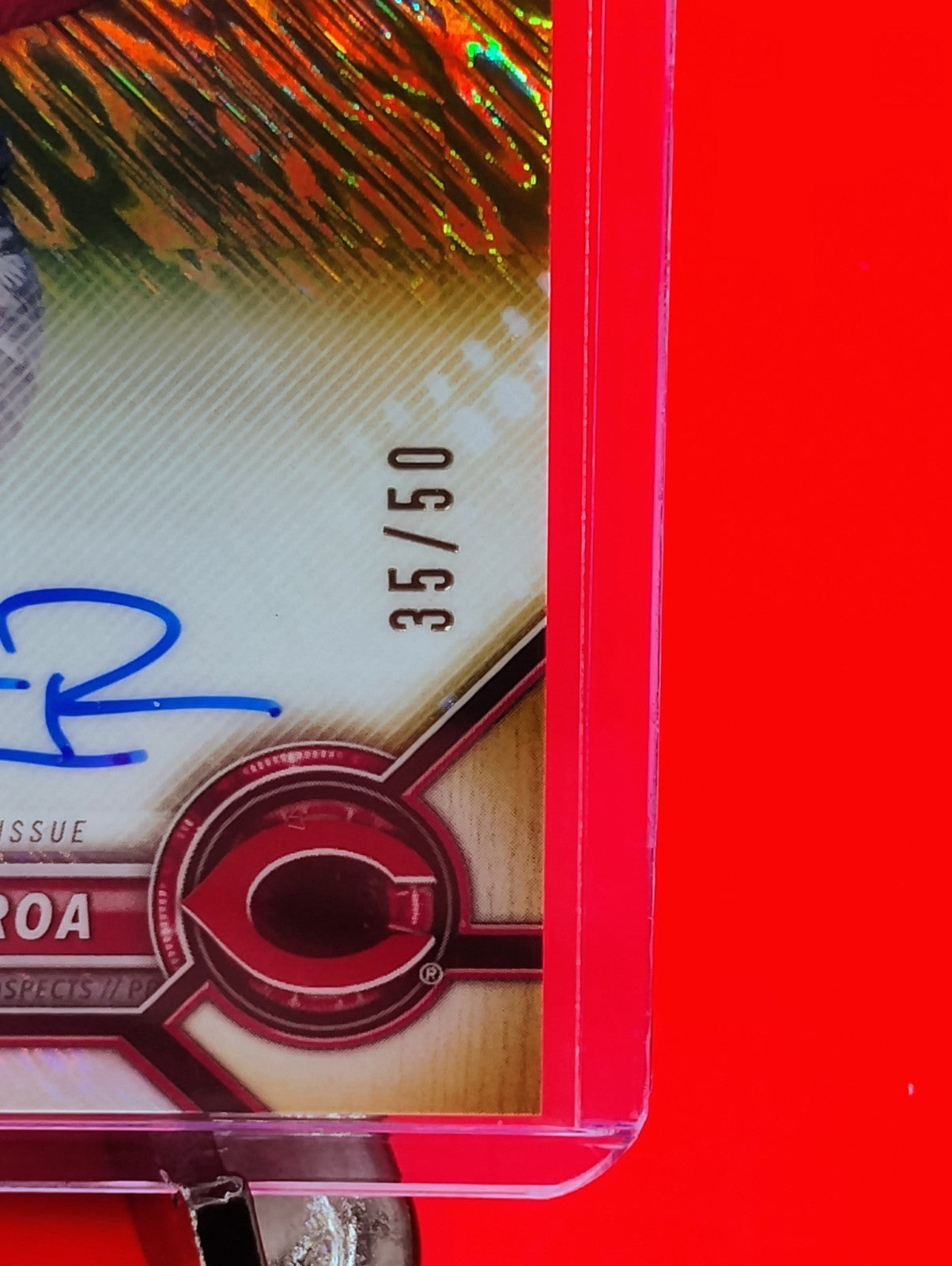 Christian Roa 2022 Bowman Chrome 1st #CPA-CRA Gold Shimmer Refractor Auto #35/50